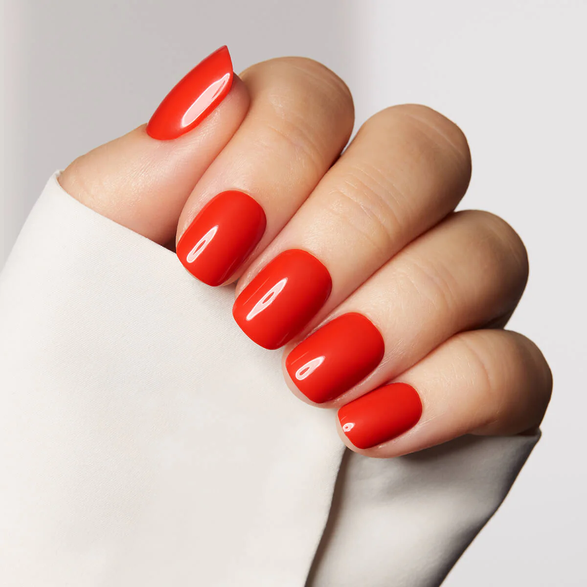 Trio: Nude, Red & Black - Image 4