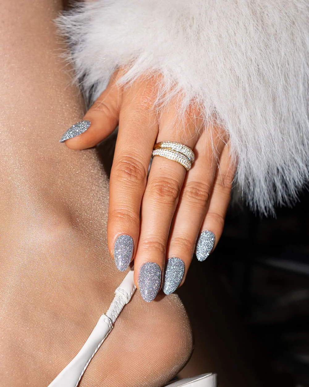 Silver Flash - Image 7
